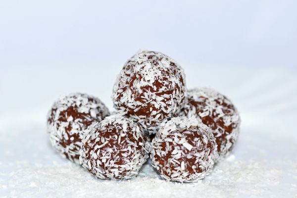 trufas de chocolate y coco